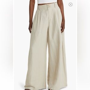 Madewell Pleated Super Wide Leg Pants Size 12